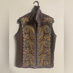 Bob Mackie Wearable Art Embroidered Fleece Vest Size Small Brown Faux Fur